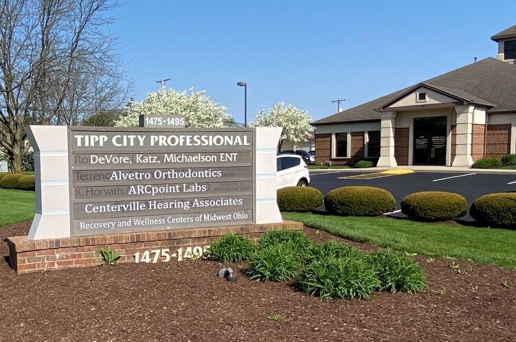 More Photos Of 1475-1495 W Main St, Tipp City Medical For Lease