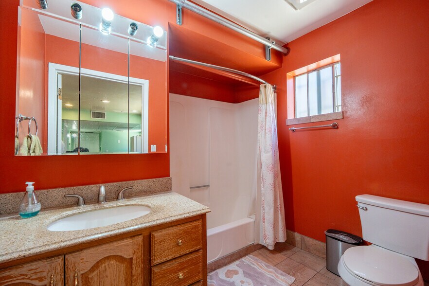 More Photos Of 9515 Folsom Blvd, Sacramento Hotel For Sale