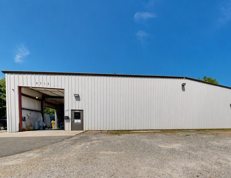 More Photos Of 6512 Chapel Hill Rd, Raleigh Warehouse For Lease