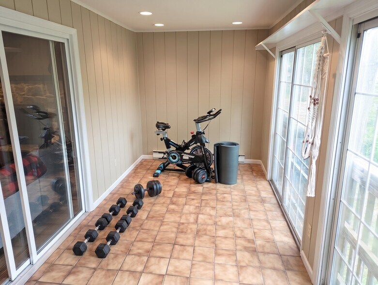 More Photos Of 940A Innsbruck Dr, Hummelstown Multifamily For Sale