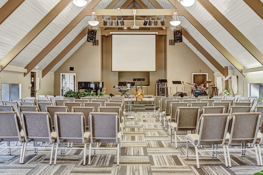 More Photos Of 12582 Squirrel Creek Rd, Grass Valley Religious Facility For Sale