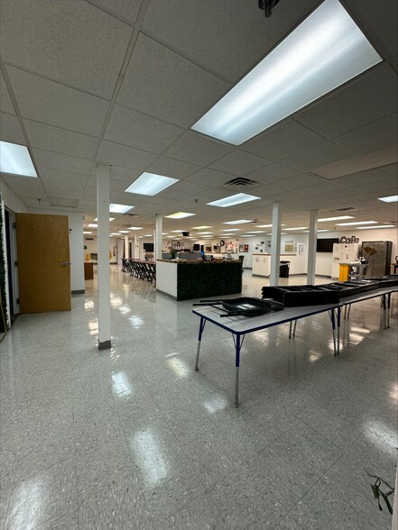 More Photos Of 2500 Almeda Ave, Norfolk Research And Development For Lease