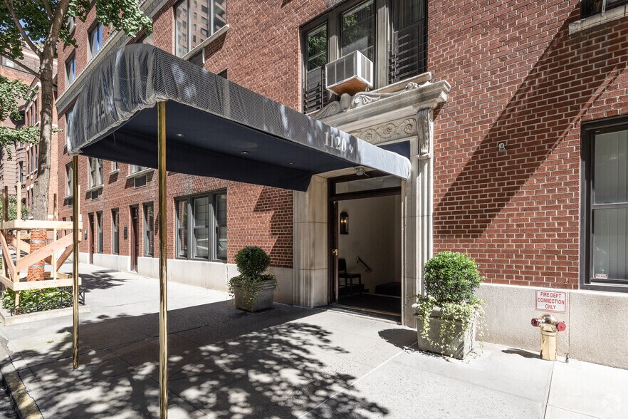 More Photos Of 1120 Park Ave, New York Apartments For Sale