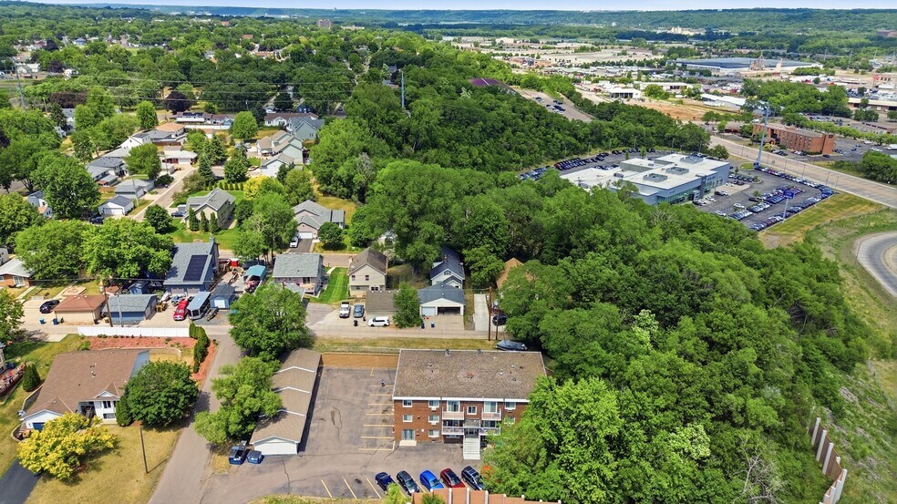 More Photos Of 105 Park St E, South Saint Paul Apartments For Sale