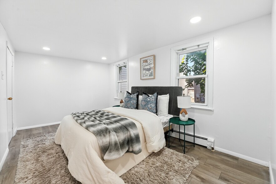 More Photos Of 283 GRIFFITH St, Jersey City Apartments For Sale