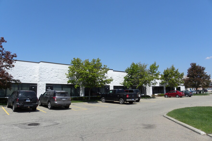 Primary Photo Of 6650 Highland Rd, Waterford Light Distribution For Lease