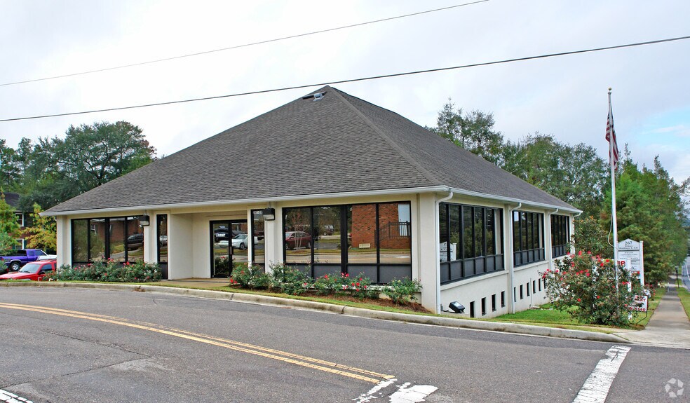 More Photos Of 267 John Knox Rd, Tallahassee Office For Lease