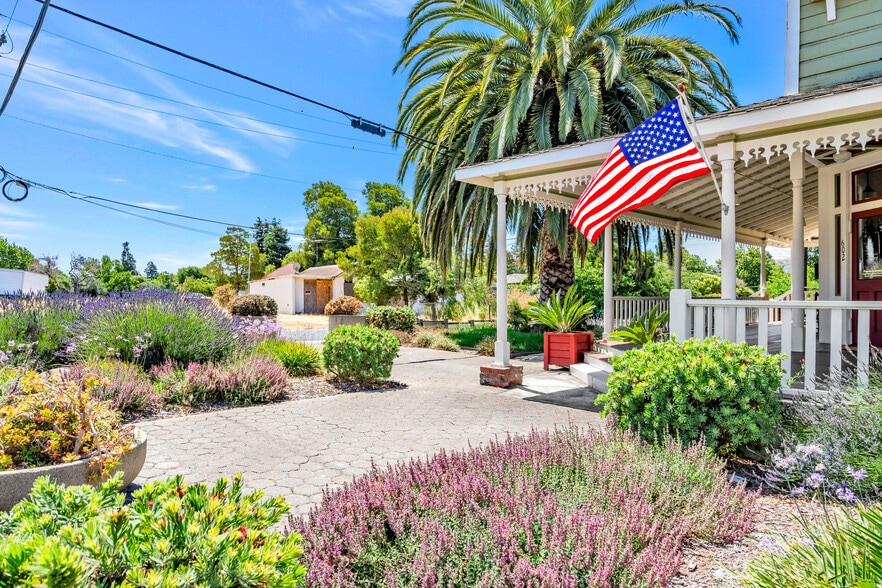 More Photos Of 602 W K St, Benicia Freestanding For Sale