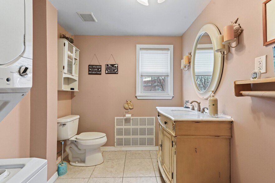 More Photos Of 1162 Raritan Rd, Clark General Retail For Sale