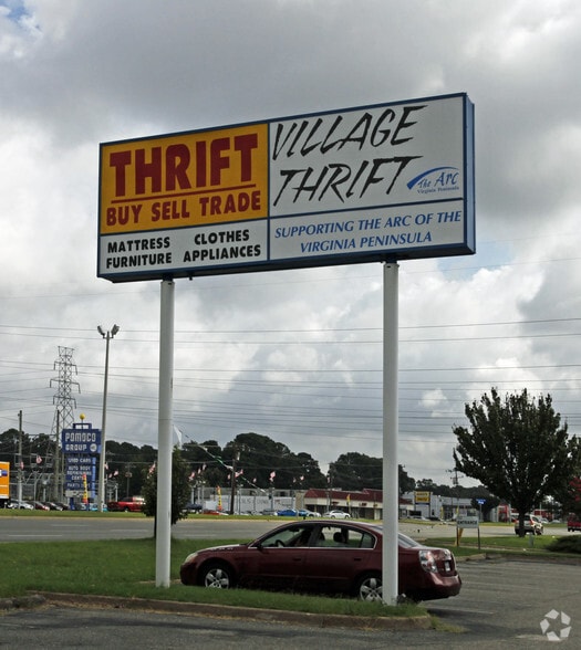 More Photos Of 4205 W Mercury Blvd, Hampton Freestanding For Sale