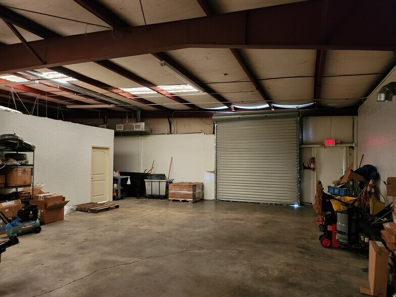 More Photos Of 712-722 Oliver Rd, Montgomery Light Distribution For Sale