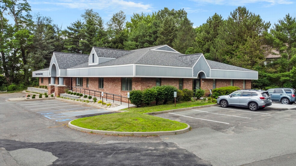 More Photos Of 2 Chelsea Pl, Clifton Park Medical For Sale
