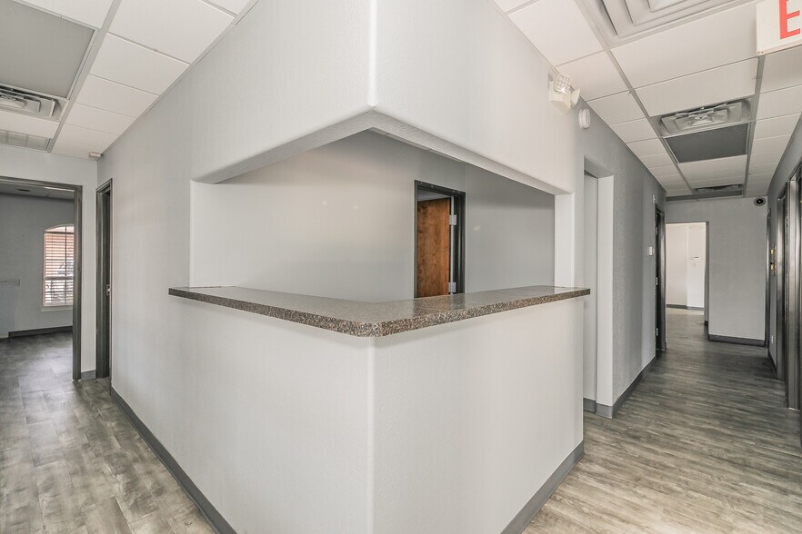 More Photos Of 2014 Justin Rd, Highland Village Medical For Lease