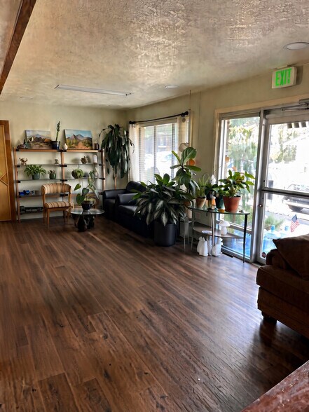 More Photos Of 2036 N Cole Rd, Boise Office For Lease