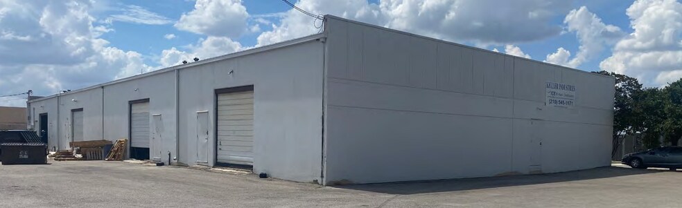 More Photos Of 1215-1221 Triplett St, San Antonio Unknown For Lease