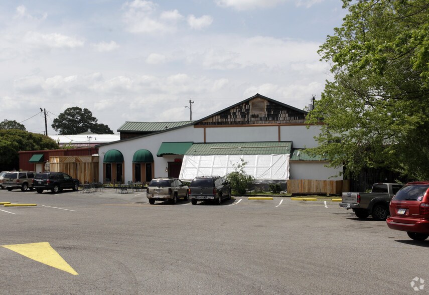 More Photos Of 9200 Goodman Rd, Olive Branch Restaurant For Lease