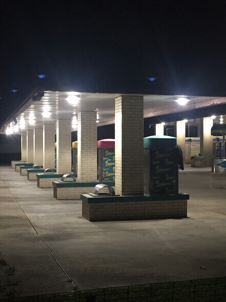 More Photos Of 5717 Red Bluff Rd, Pasadena Carwash For Sale