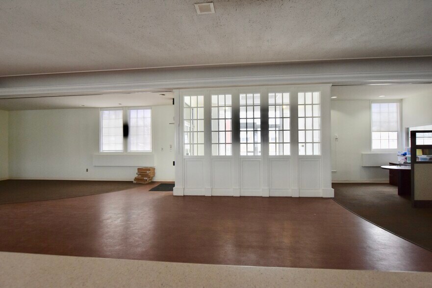 More Photos Of 770 E Mount Morris St, Mount Morris Bank For Lease
