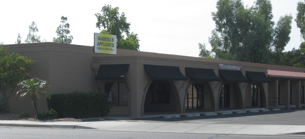 More Photos Of 303 W Van Buren St, Avondale Storefront Retail Office For Lease