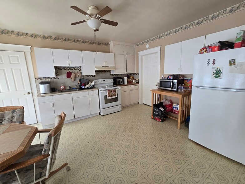 More Photos Of 60-62 Mill St, Newton Apartments For Sale