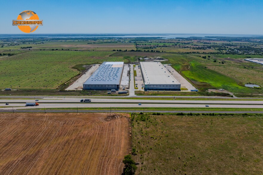 More Photos Of 6100 N Stemmons Fwy, Sanger Unknown For Lease