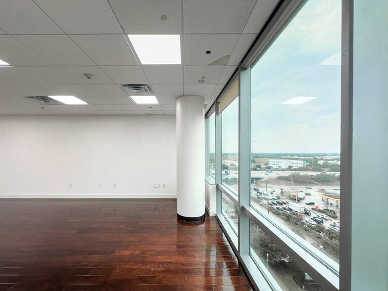 More Photos Of 9999 Bellaire Blvd, Houston Medical For Lease