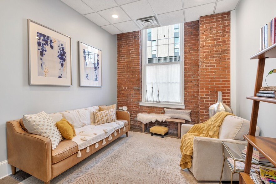 More Photos Of 520 S Water St, Providence Office Residential For Sale