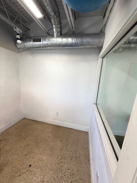 More Photos Of 99 Massachusetts Ave, Arlington Loft Creative Space For Lease
