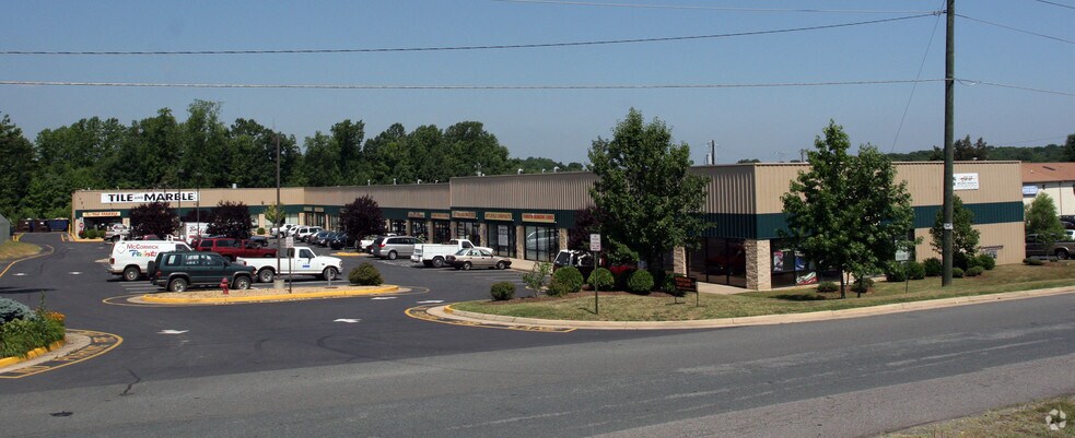 More Photos Of 4715-4763 Patriot Hwy, Fredericksburg Storefront Retail Office For Sale