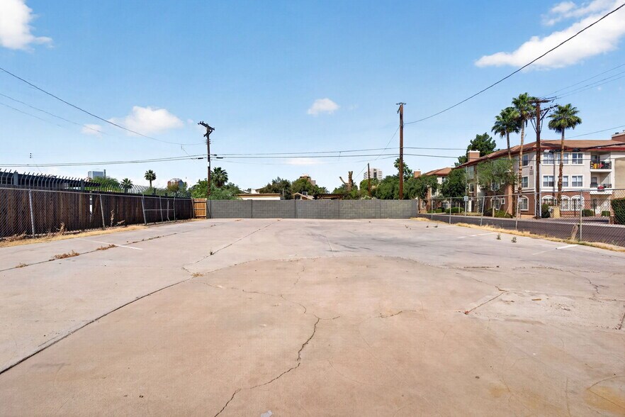 More Photos Of 3838 N 7th St, Phoenix Office For Lease