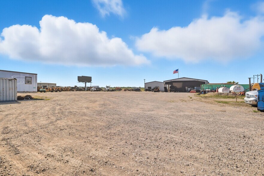 More Photos Of 16430 W US Highway 380, Ponder Warehouse For Sale