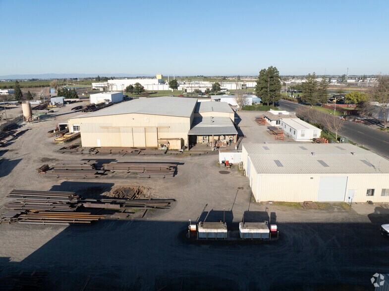 More Photos Of 521 Hi Tech Pky, Oakdale Manufacturing For Lease