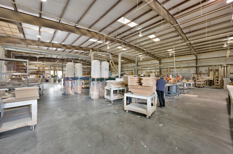 More Photos Of 1720 FM 1960 Rd E, Houston Warehouse For Sale