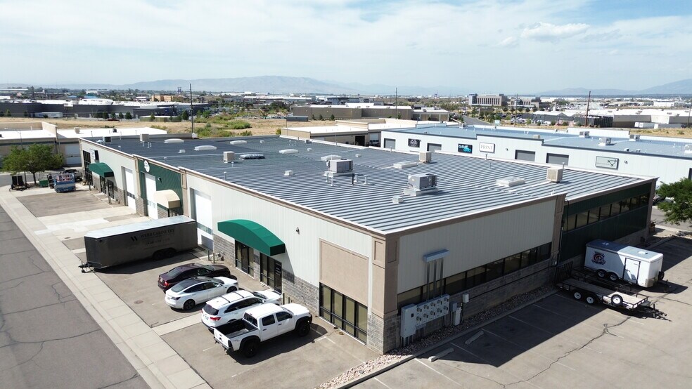 More Photos Of 1169 E 1010 N, Spanish Fork Showroom For Sale