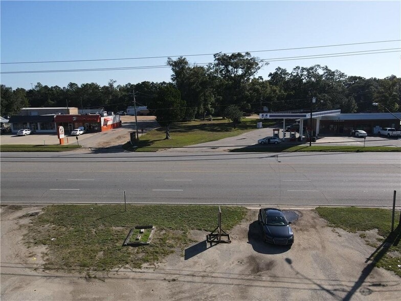 More Photos Of 319 Saraland Blvd N, Saraland Freestanding For Sale