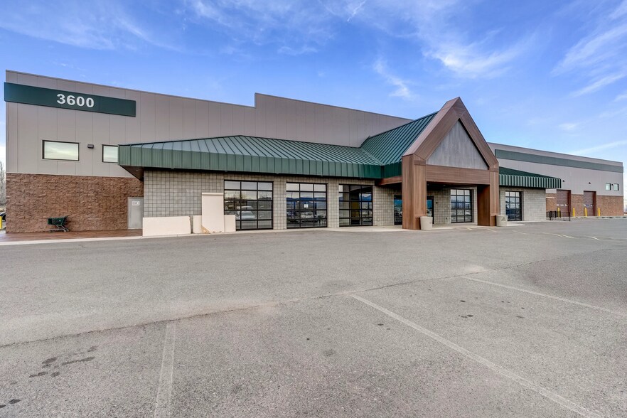 More Photos Of 3600 N Glassford Hill Rd, Prescott Valley Freestanding For Lease