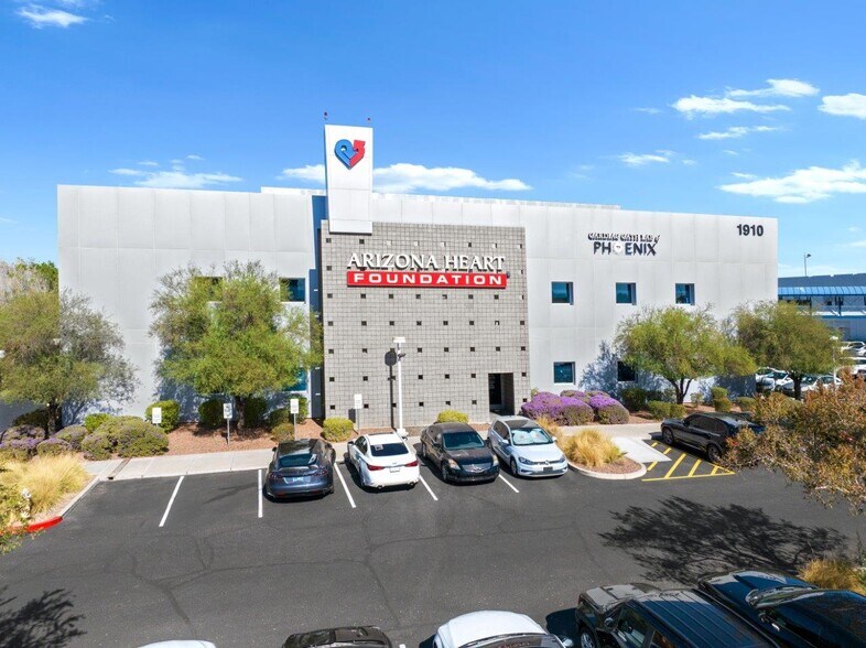 More Photos Of 1910 E Thomas Rd, Phoenix Medical For Lease