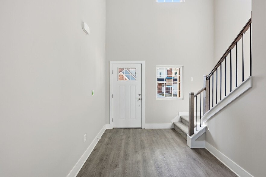 More Photos Of 13701 Erwin Rd, Charlotte Multifamily For Sale