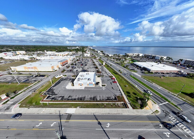 More Photos Of 2560 S Washington Ave, Titusville Restaurant For Sale