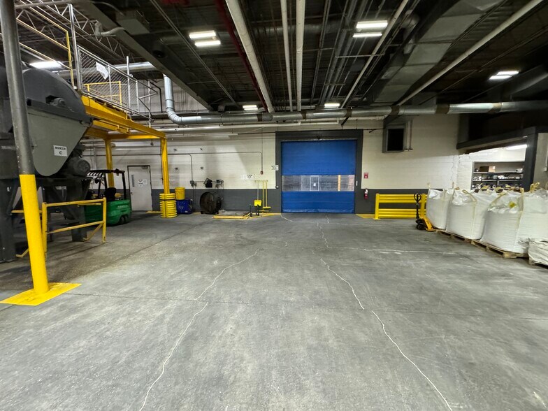 More Photos Of 167 Moore Rd, Weymouth Industrial For Sale