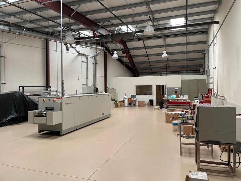 More Photos Of 615 Clarion Ct, San Luis Obispo Warehouse For Sale