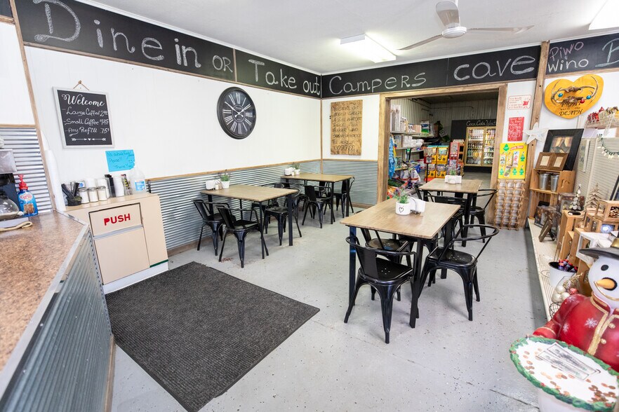 More Photos Of 8995 S US Highway 35, Monterey General Retail For Sale