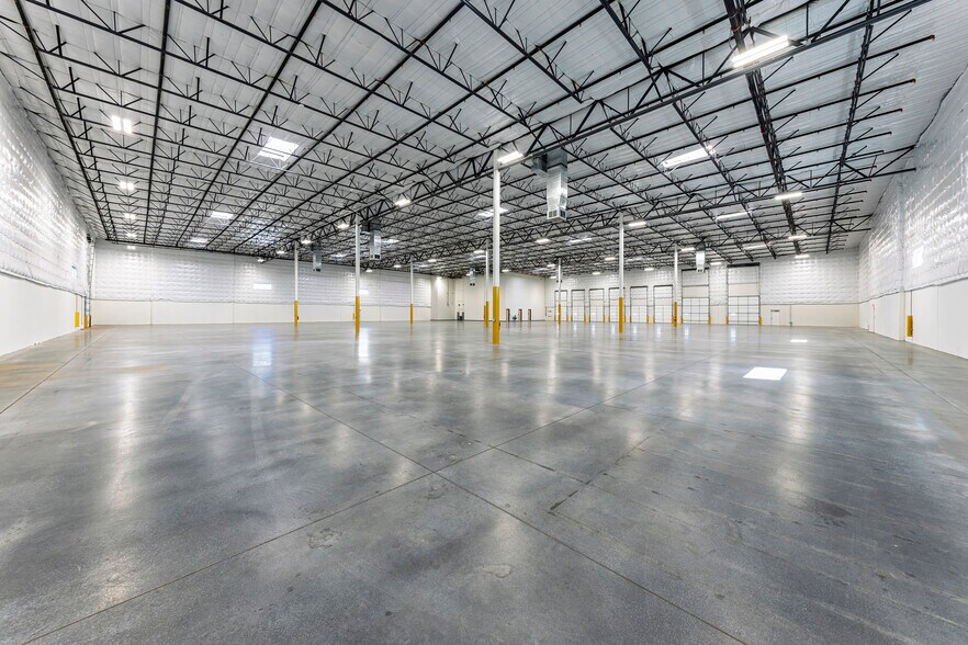 More Photos Of 10700 N 132nd Ave, Surprise Industrial For Sale