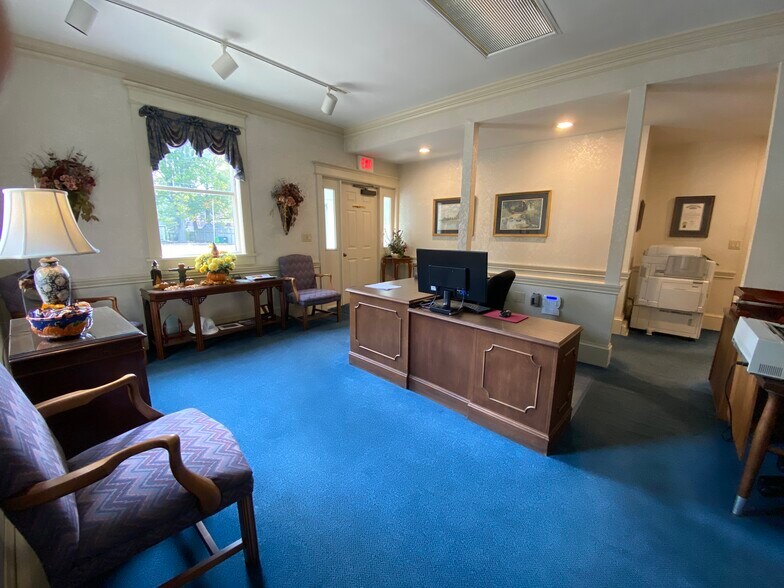More Photos Of 505 N Market St, Wooster Office For Lease