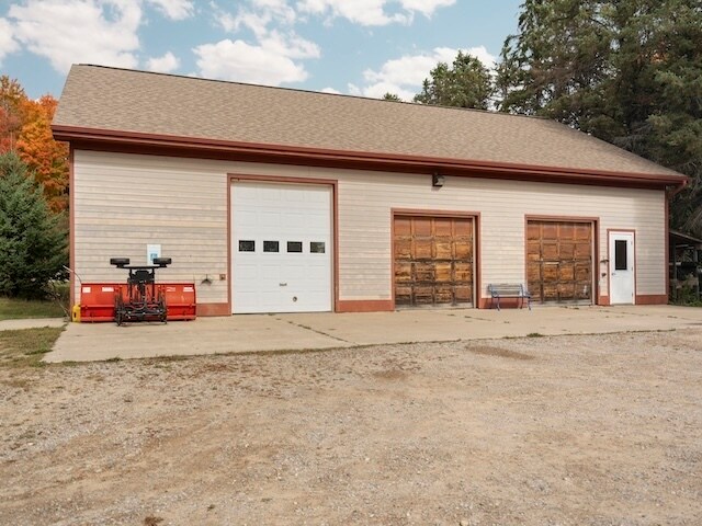 More Photos Of 55 S Hope Rdg, Traverse City Lodge Meeting Hall For Sale