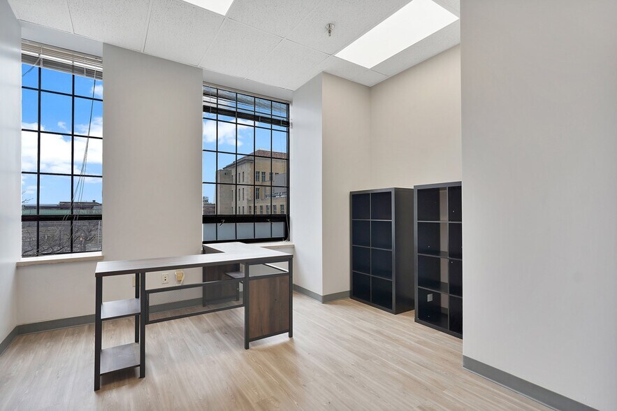 More Photos Of 51-59 Taylor St, Springfield Storefront Retail Office For Sale