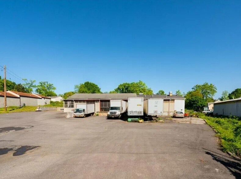 More Photos Of 8060 Washington Blvd, Jessup Warehouse For Lease