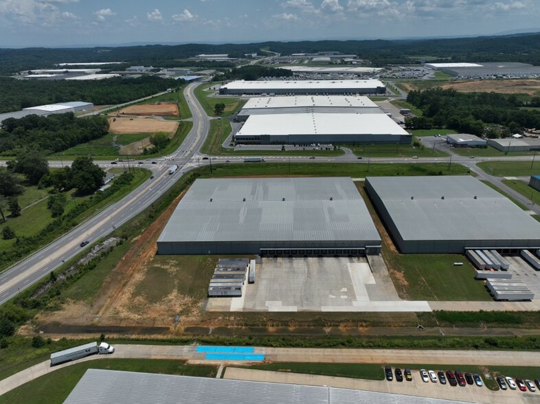 Primary Photo Of 103 Enterprise Dr SW, Calhoun Warehouse For Lease