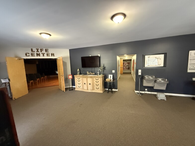 More Photos Of 247 S Allen Rd, Wake Forest Religious Facility For Sale