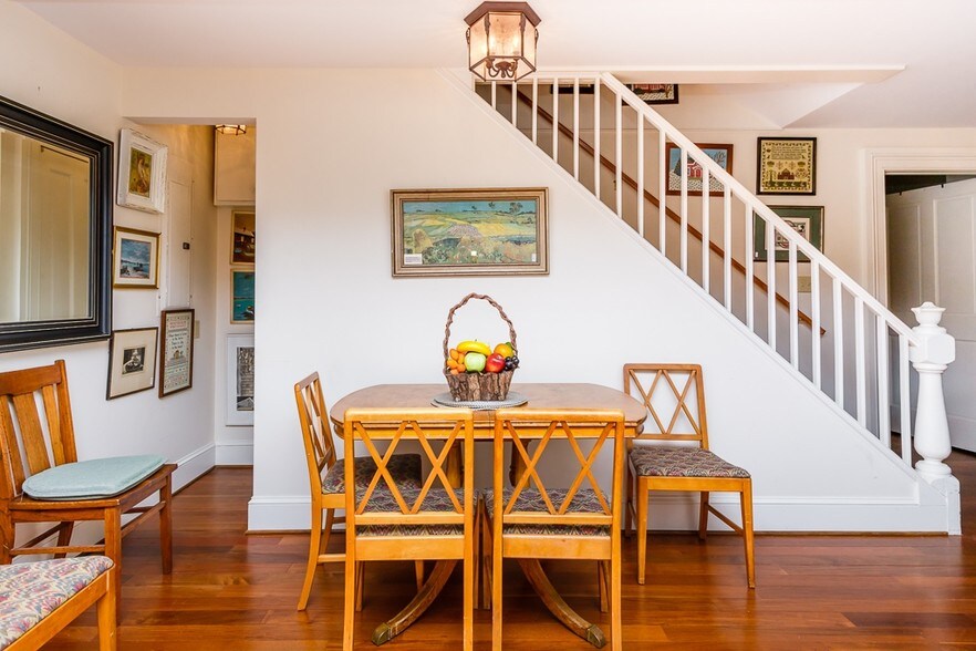 More Photos Of 11441 Grub Hill Church Rd, Amelia Court House Hospitality For Sale